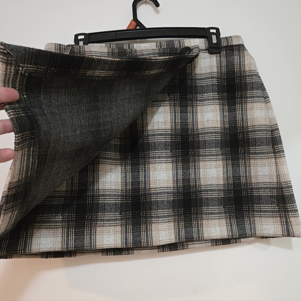 NWOT CATHERINE MALANDRINO Black/Camel Plaid Knit A-line Pull On Mini Skirt - Picture 6 of 9